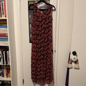 Natalie Martin (S) Red and Black Floral Maxi Dress w/ Slip